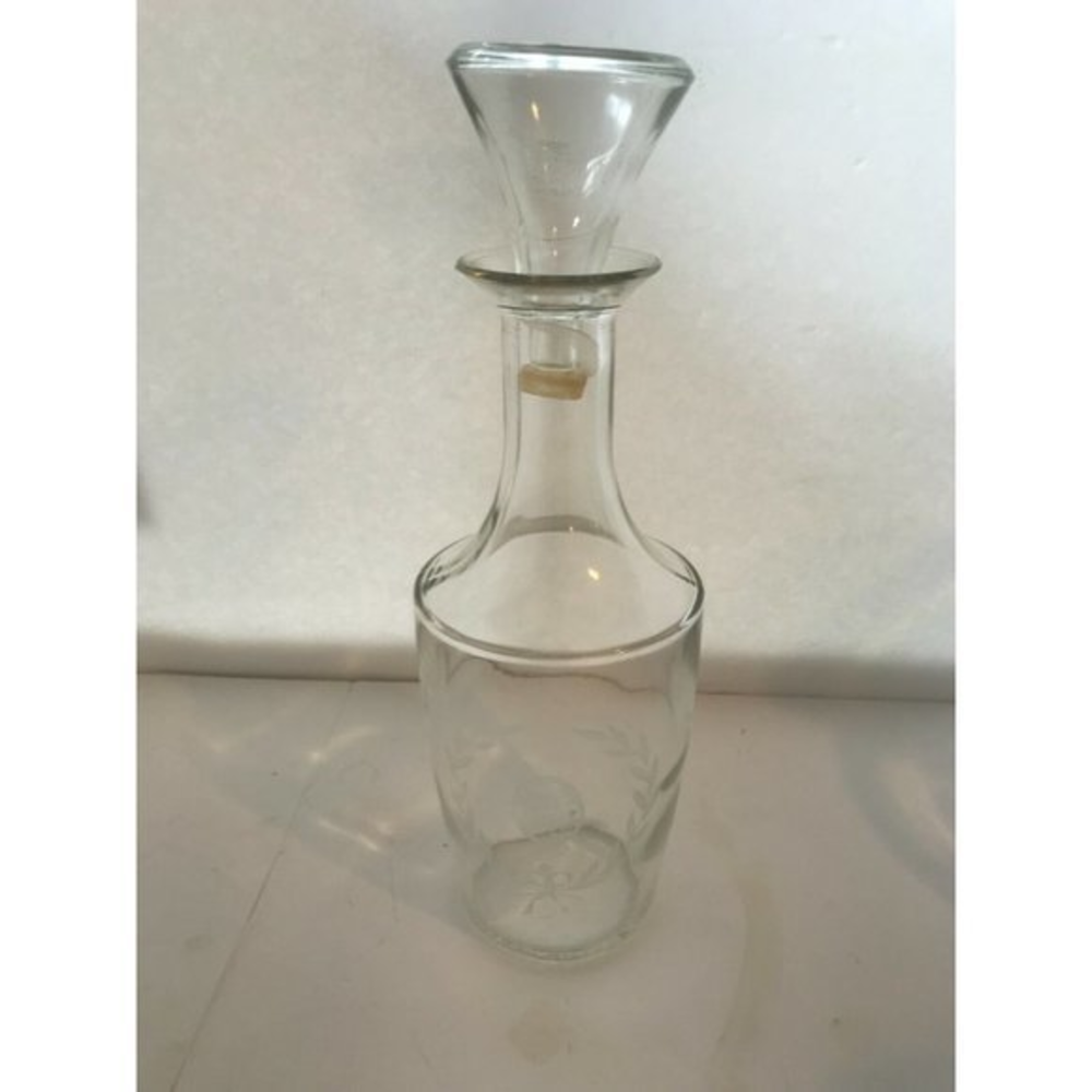 Vintage Etched‎ Rose Glass Decanter w Stopper D126 Whiskey Bourbon Barware